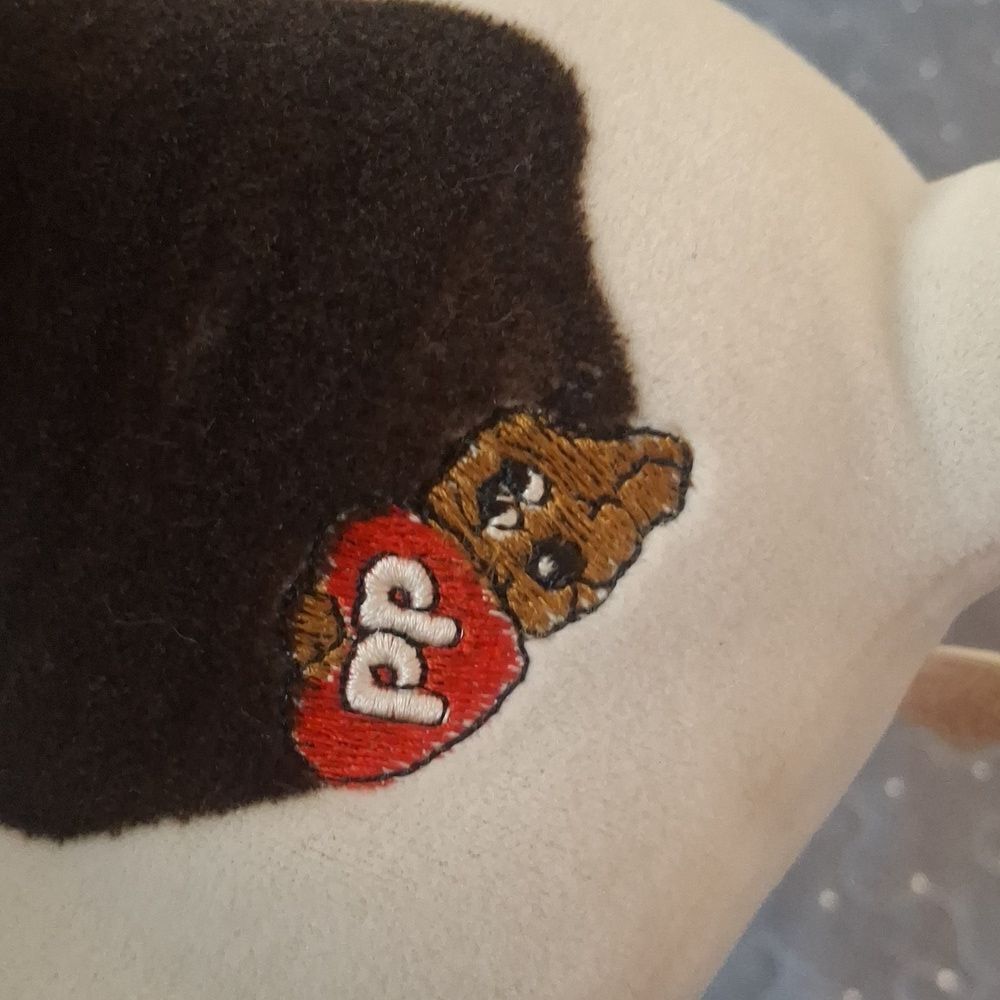 Tonka 1985 Pound Puppy Plush Dog Toy - White and Black - Picture 3 of 9